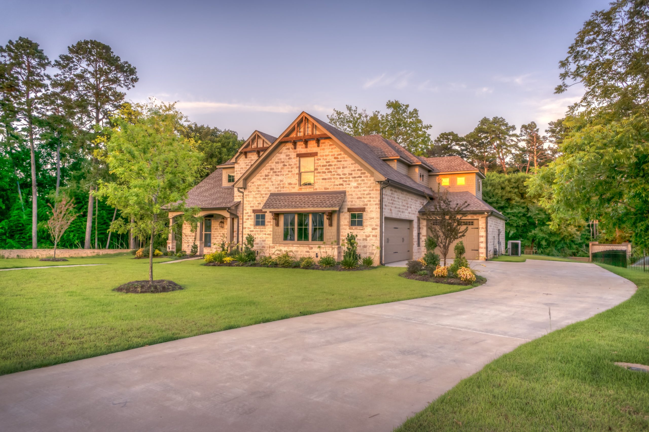 who gets the house in a divorce